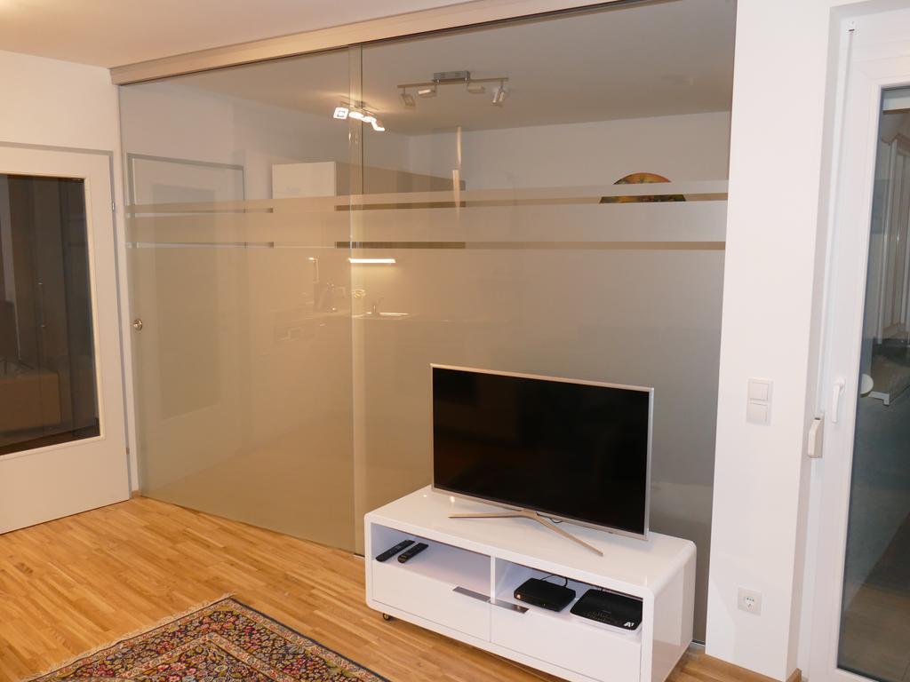 Chads City Apartment Mit Tiefgarage Free Parking Грац Экстерьер фото