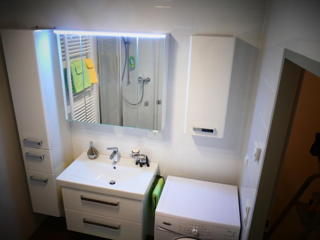 Chads City Apartment Mit Tiefgarage Free Parking Грац Экстерьер фото